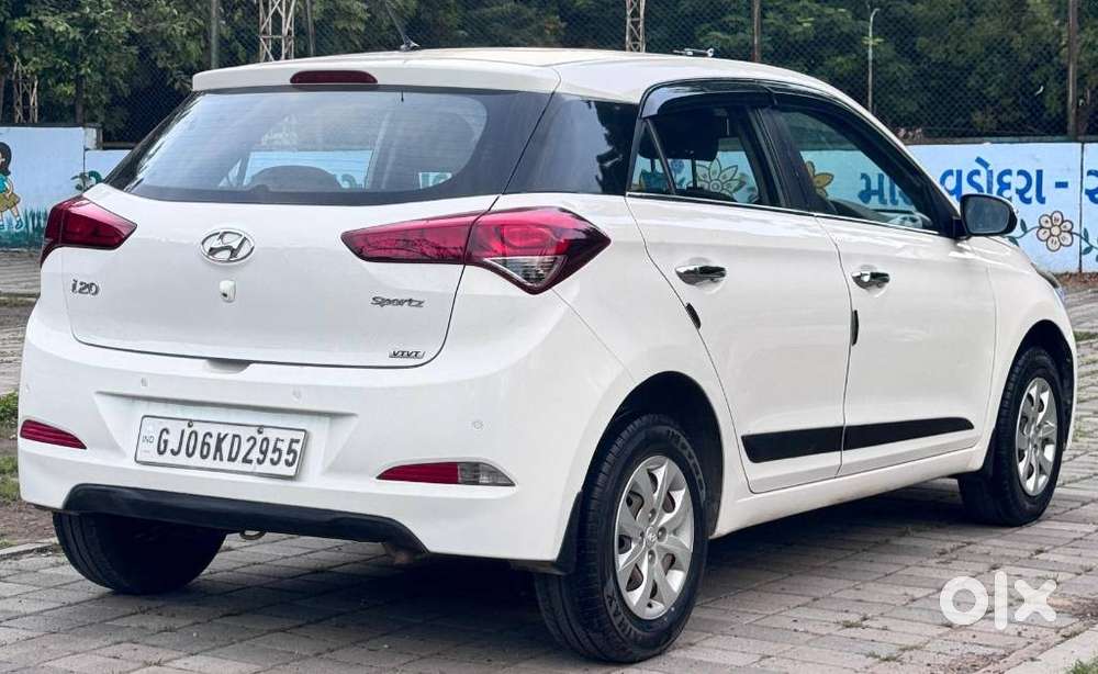 Hyundai Elite I20 Sportz (o) 1.2, 2016, Petrol