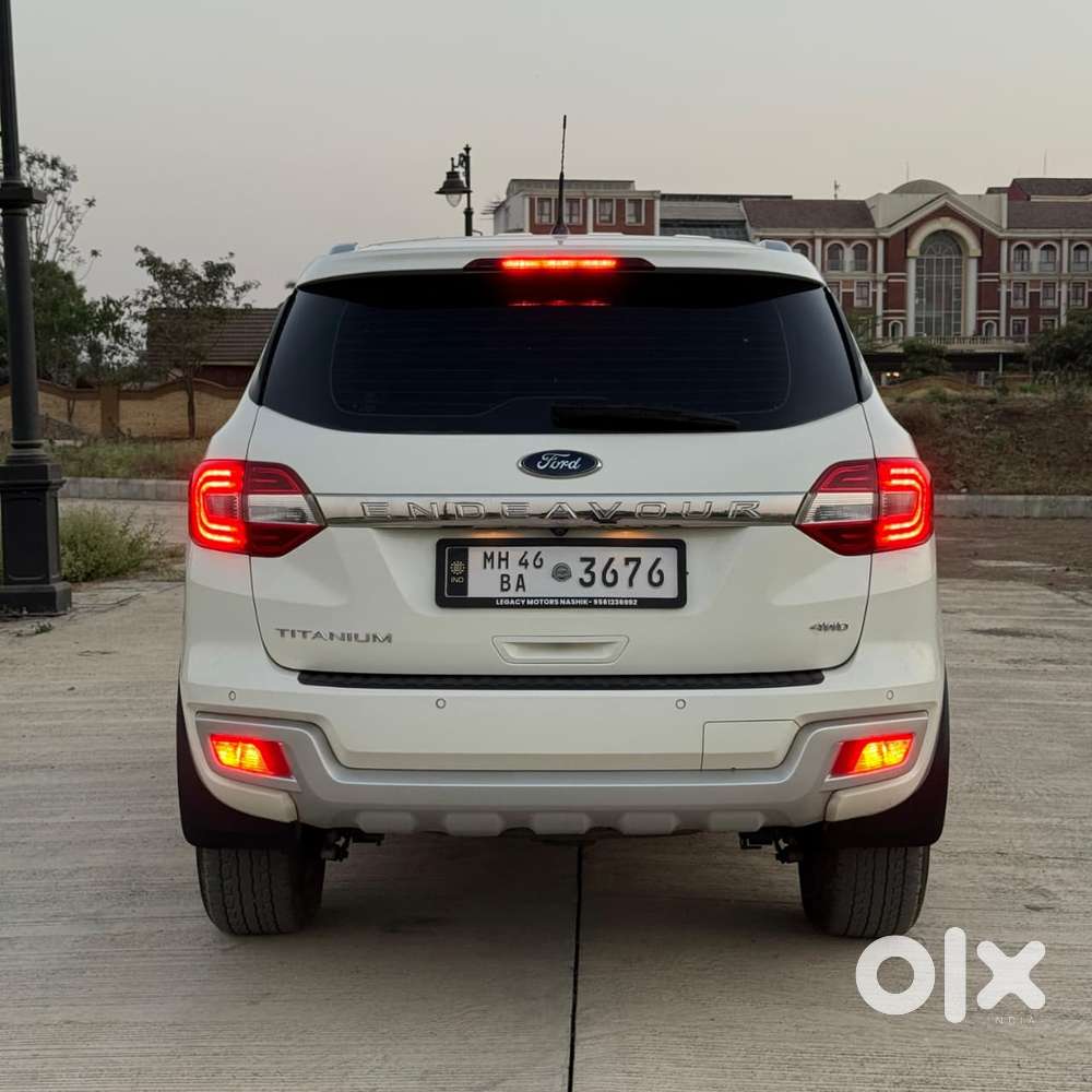 Ford Endeavour 3.2 Titanium At 4x4, 2017