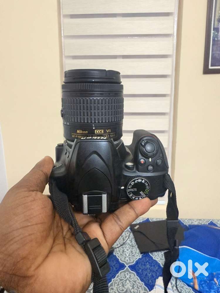Nikon d3400 canera with zooming lens less used