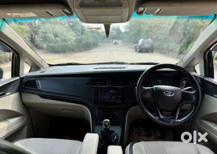 Mahindra Marazzo M2, 2018, Diesel