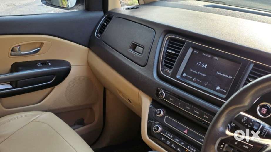 Kia Carnival Limousine Plus 7 Str, 2021, Diesel