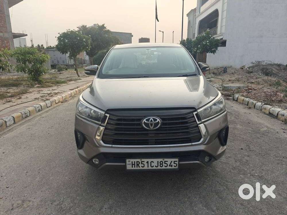 Toyota Innova Crysta 2.7 Zx At, 2017, Diesel