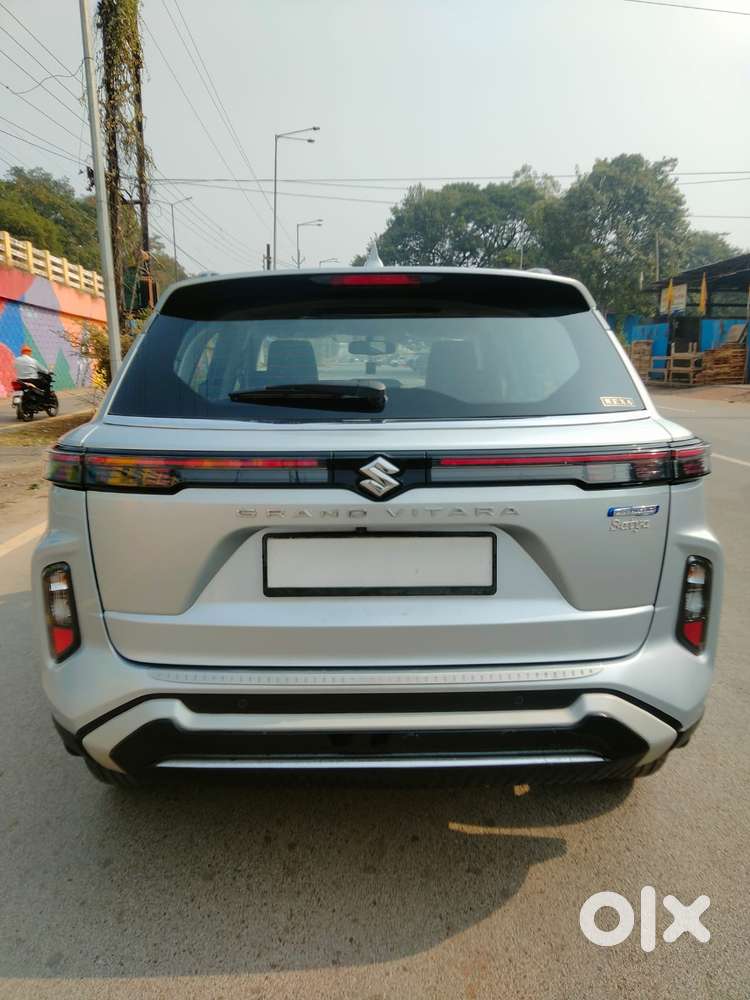 Maruti Suzuki Grand Vitara 1.5 Alpha Smart Hybrid, 2023, Petrol