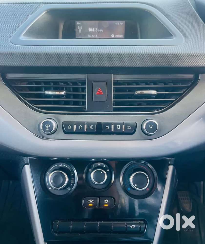 Tata Nexon 1.2 Revotron Xm, 2020, Petrol