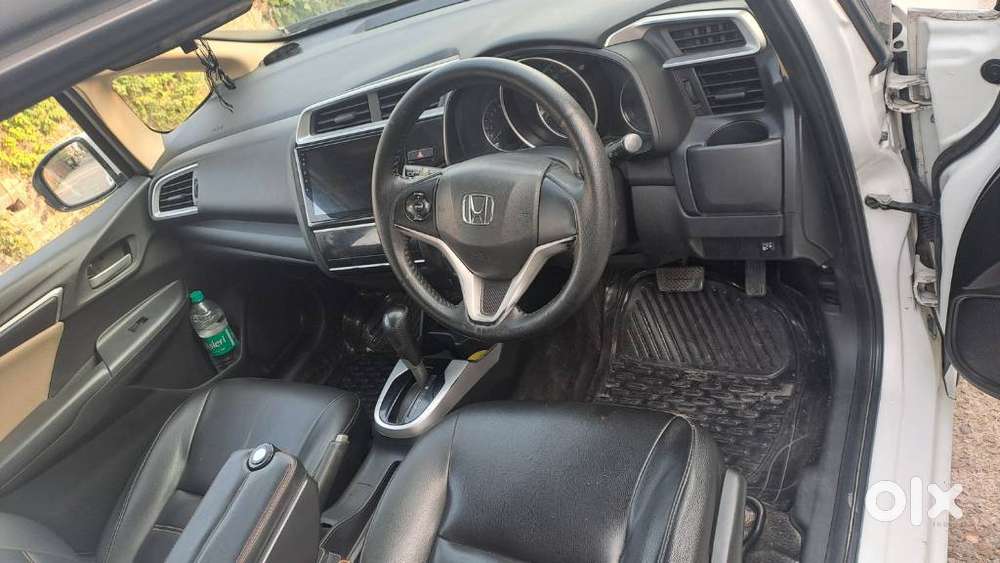 Honda Jazz V Cvt, 2017, Petrol