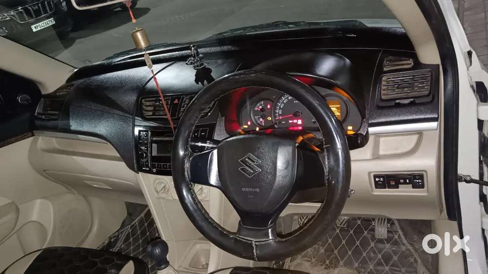 Maruti Suzuki Dzire 2022 Cng & Hybrids 90000 Km Driven