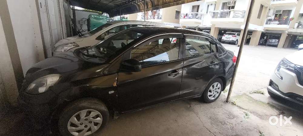 Honda Amaze 1.5 E 2015 Diesel Manual