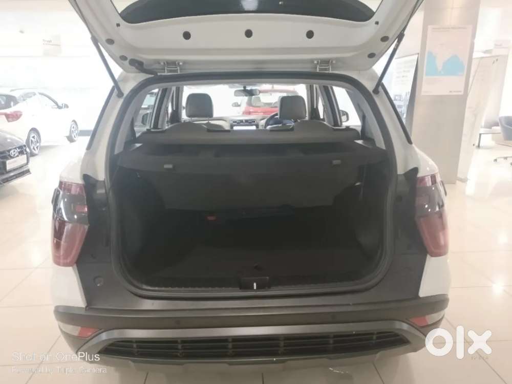 Hyundai Creta 1.5 E Petrol, 2022, Petrol