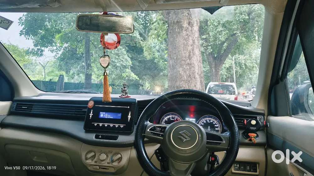2022 Maruti Suzuki Ertiga Vxi (o) Cng Up Life Time Tax All Ready Clear