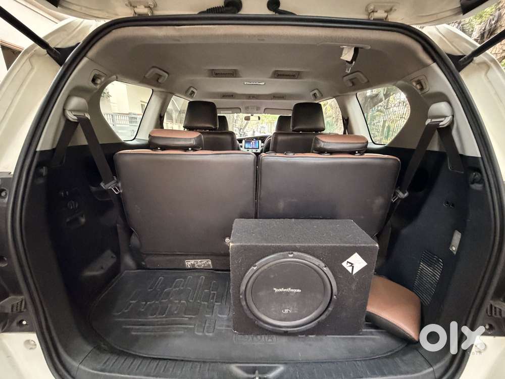 Toyota Innova Crysta 2.8 Gx At, 2017, Diesel