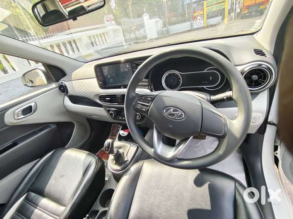 Hyundai I10 Sportz At, 2022, Petrol