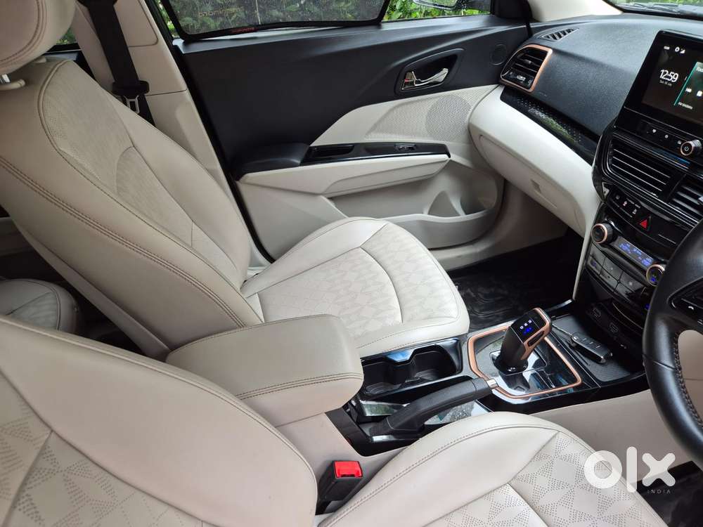 Mahindra Xuv400 El Pro, 2024, Electric