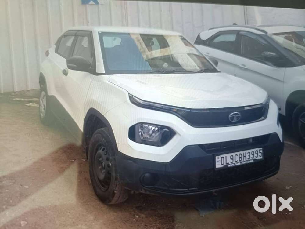 Tata Punch Pure 2025
