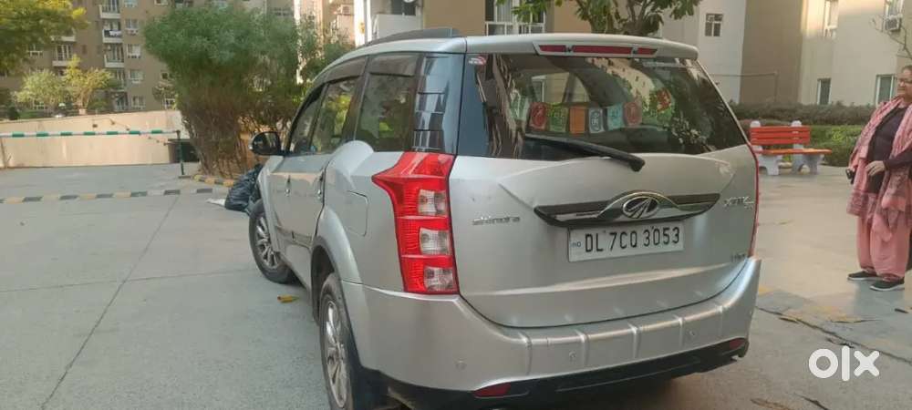 Mahindra Xuv500 2018 Diesel 165000 Km Driven