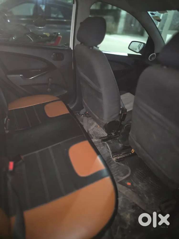 Ford Figo 1.2 Petrol 2015