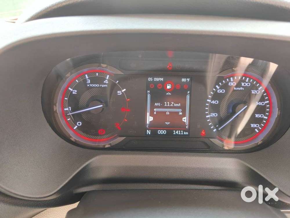 Mahindra Thar Roxx Mx5 Petrol Mt 2wd, 2026, Petrol