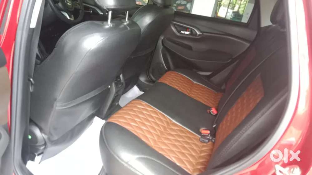 2023 Model S Hybrid Very Low Odometer 18000