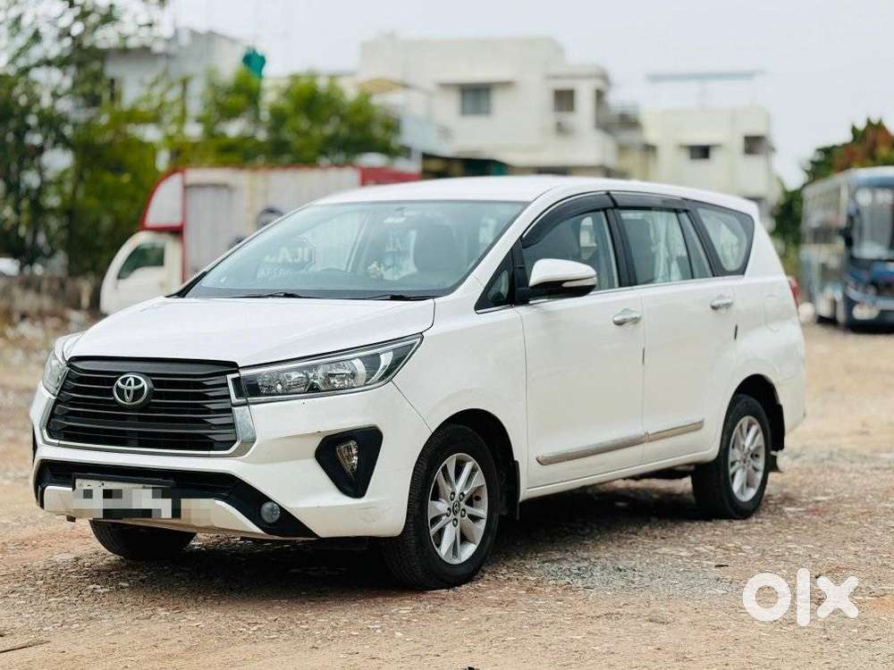 Toyota Innova Crysta 2.4 G Mt 7 Str, 2016, Diesel