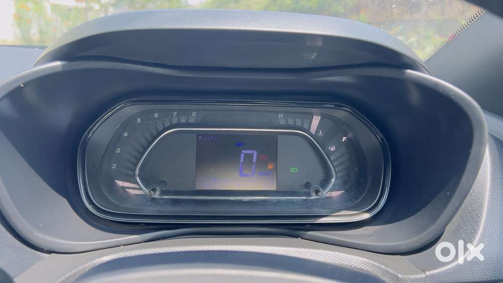 Tata Nexon 1.5 Revotorq Xz Plus Hs Dark Edition, 2022, Diesel