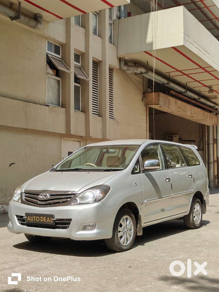 Toyota Innova 2.5 Vx 8 Str Bs-iii, 2010, Diesel