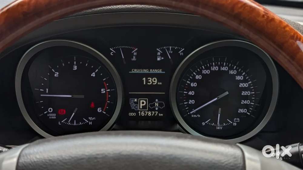 Toyota Land Cruiser [ ] 4.5 Vx Lc 200, 2015, Diesel