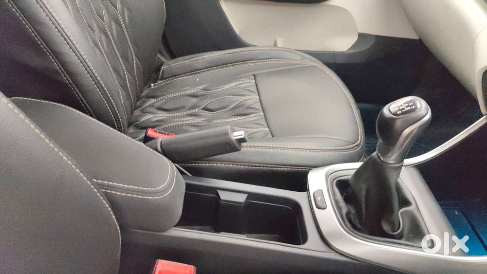 Tata Altroz Xz, 2022, Petrol