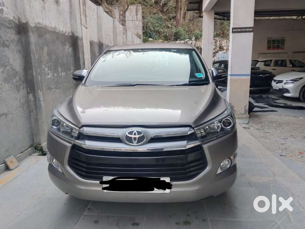 First Owner Innova Crysta With Service Record