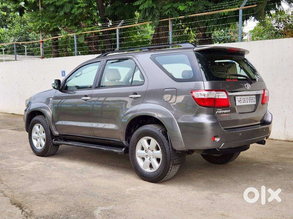 Toyota Fortuner 4x4 Mt 2.8 Diesel, 2010, Diesel