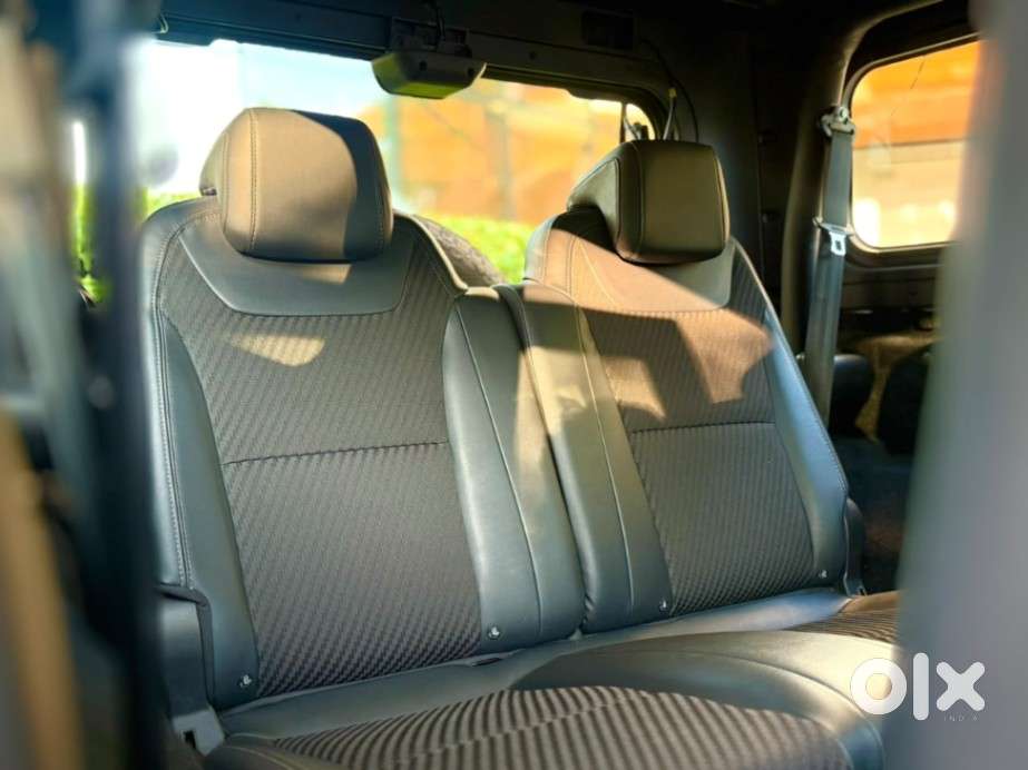 Mahindra Thar, 2025, Petrol