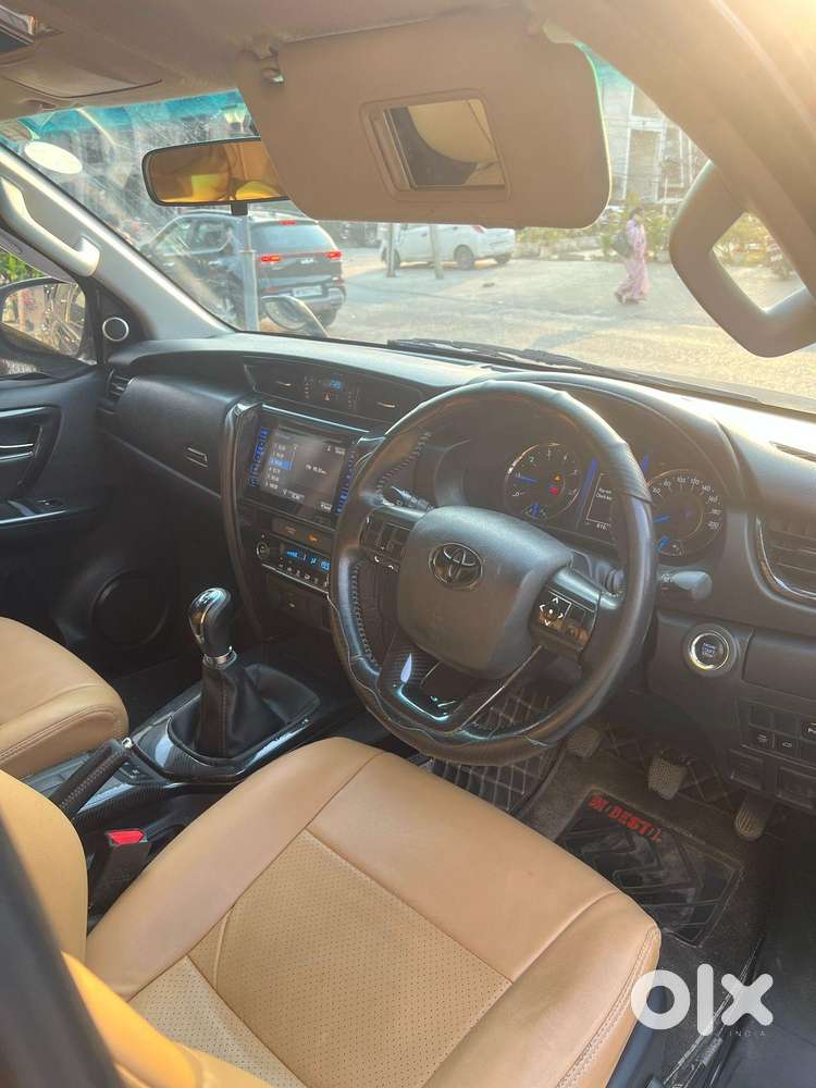 Toyota Fortuner 4x2 Mt 2.8 Diesel, 2018, Diesel