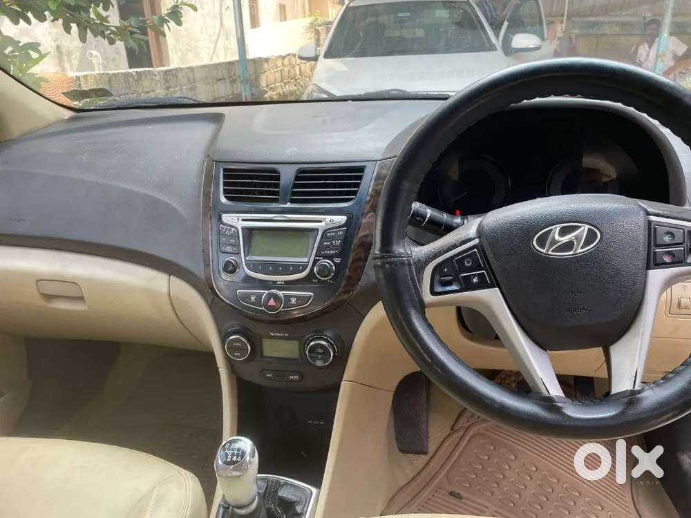 Hyundai Fluidic Verna 2012 Diesel 120000 Km Driven