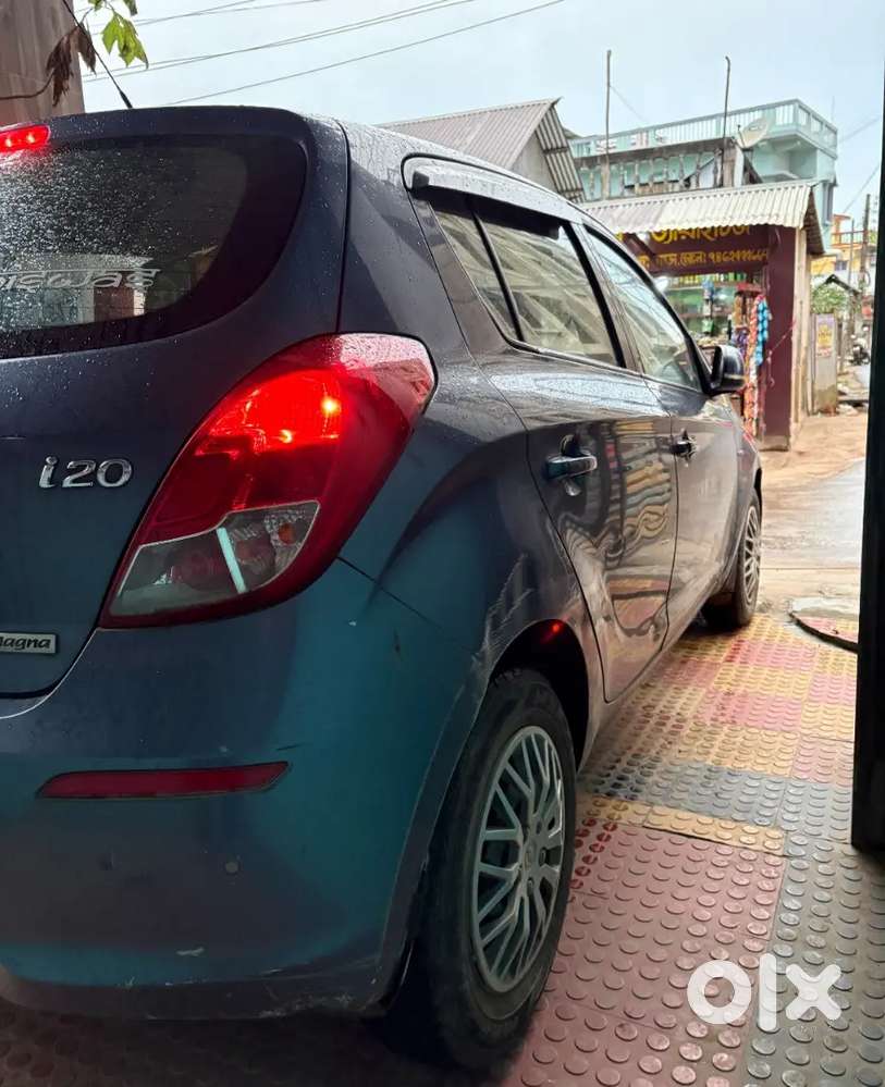 Very Less Driven Car I20 Magna 1.2