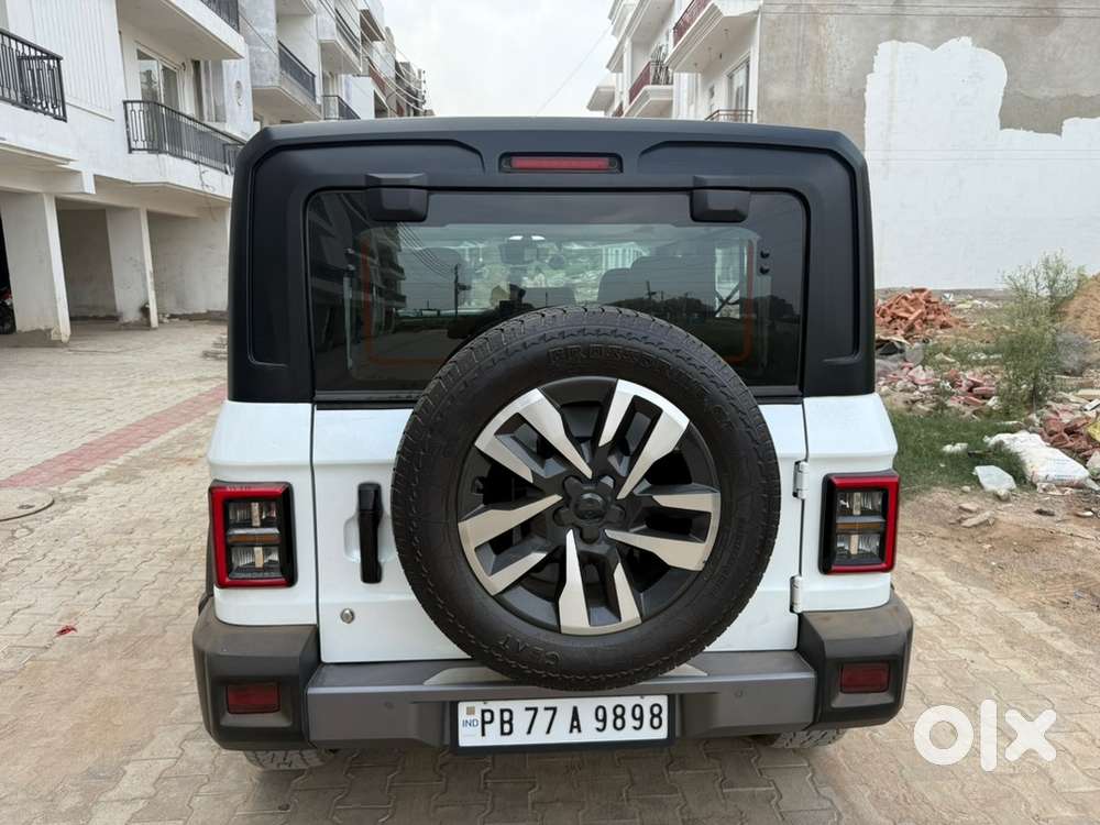 Mahindra Thar Roxx 2025 Ax7l Top End Model With Choice Number