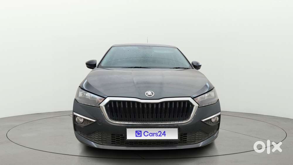 Skoda Slavia Ambition 1.5l Tsi Mt, 2023, Petrol