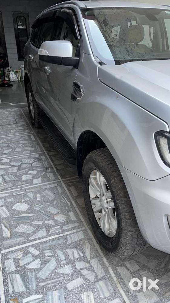 Ford Endeavour 2016 Diesel 84000 Km Driven 4x4 Manual