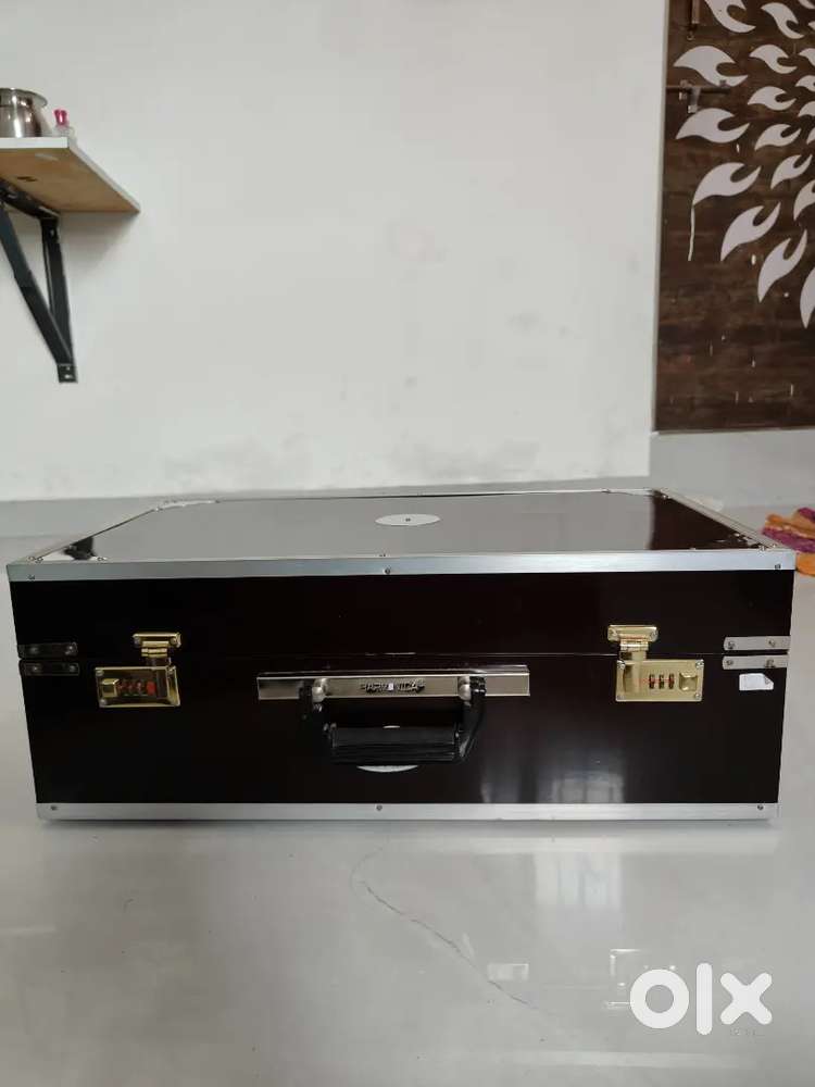 Harmonium company harmonica