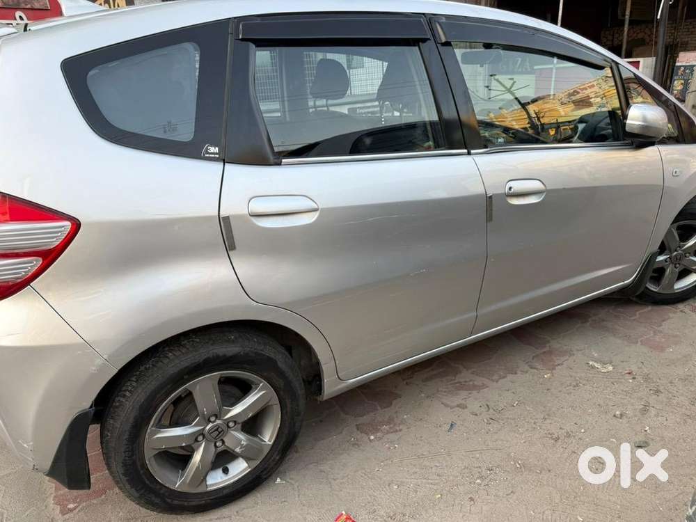 Honda Jazz 2012 Petrol Well Maintained