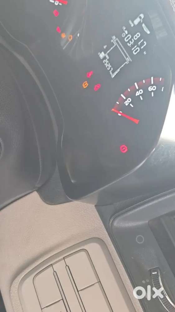 Mahindra Xuv 3xo 2024 Petrol Well Maintained