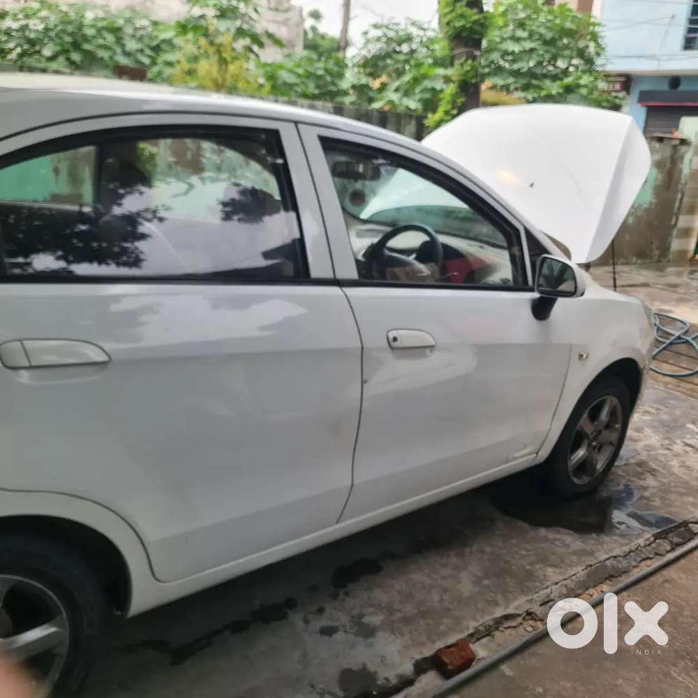 Sail White Colour Diesel Neat And Clean Condition..