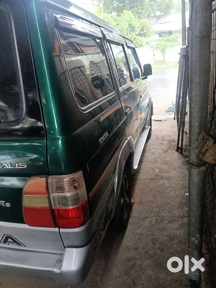 Toyota Qualis 2002 Diesel Well Maintained