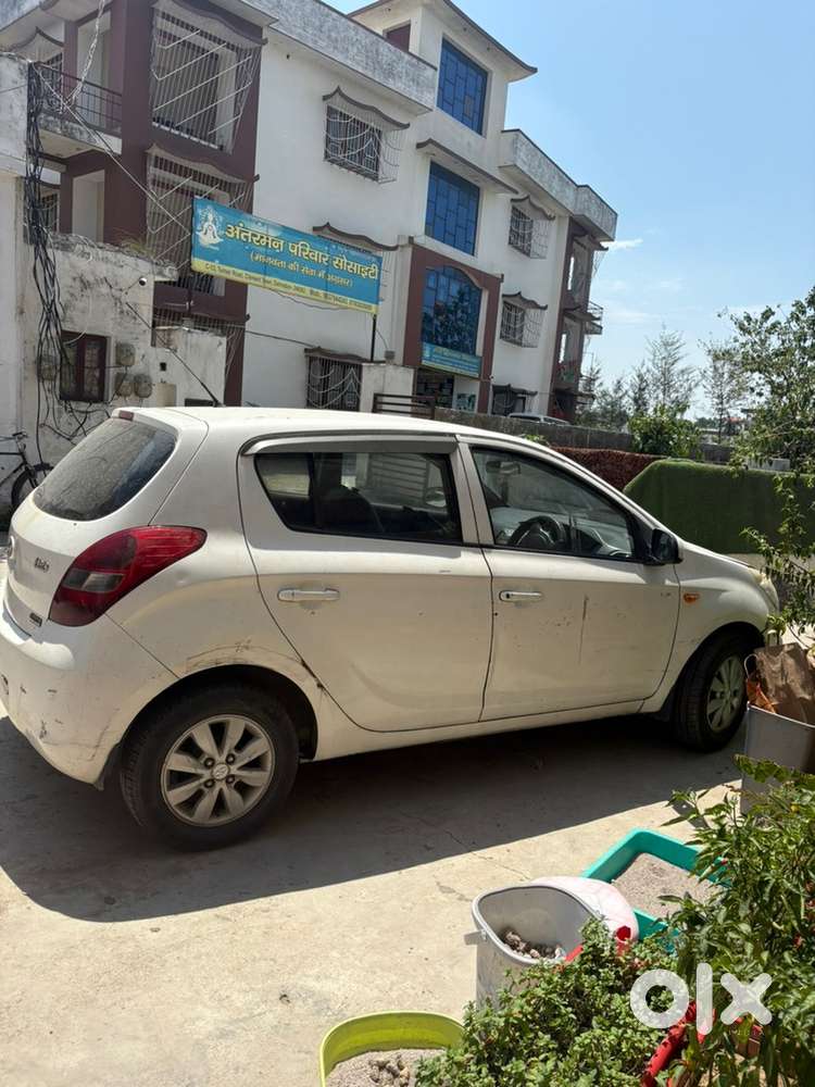 Hyundai I20 Petrol Manual 2010