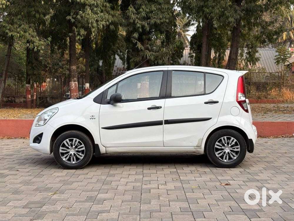 Maruti Suzuki Ritz 1.2 Vxi At, 2014, Cng & Hybrids