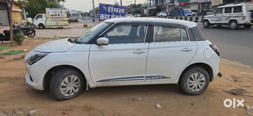 Maruti Suzuki Swift 2025 Petrol 25000 Km Driven