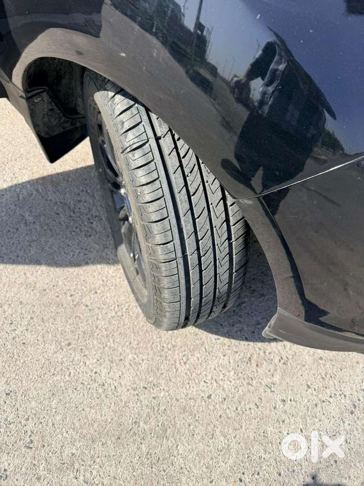 Well Maintained Car With All Company Services Record