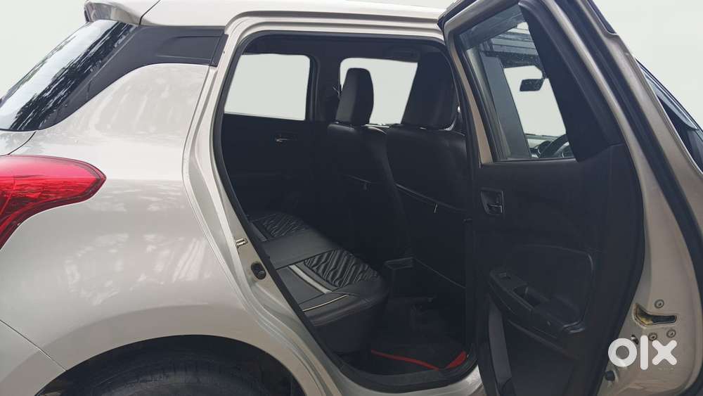 Maruti Suzuki Swift 1.3 Zxi, 2020, Petrol