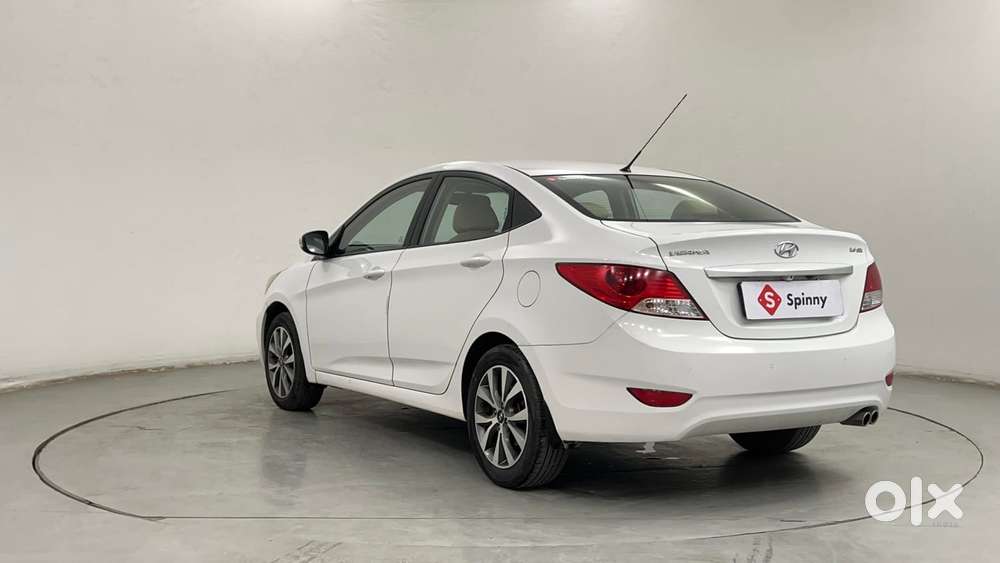 Hyundai Verna 1.6 Vtvt Sx, 2013, Petrol