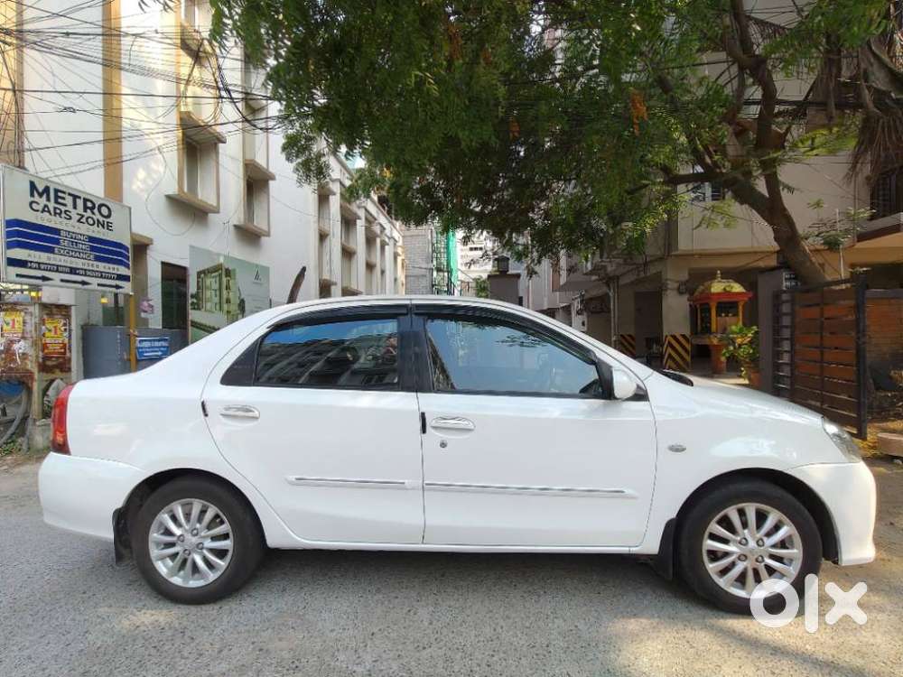 Toyota Etios V, 2012, Diesel