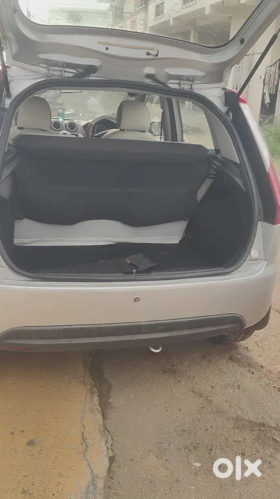 Ford Figo 2011 Diesel 67000 Km Driven