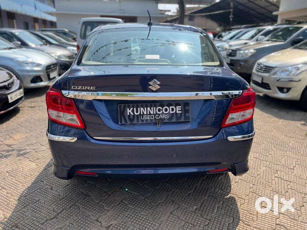 Maruti Suzuki Swift Dzire Vxi(o) Amt, 2022, Petrol