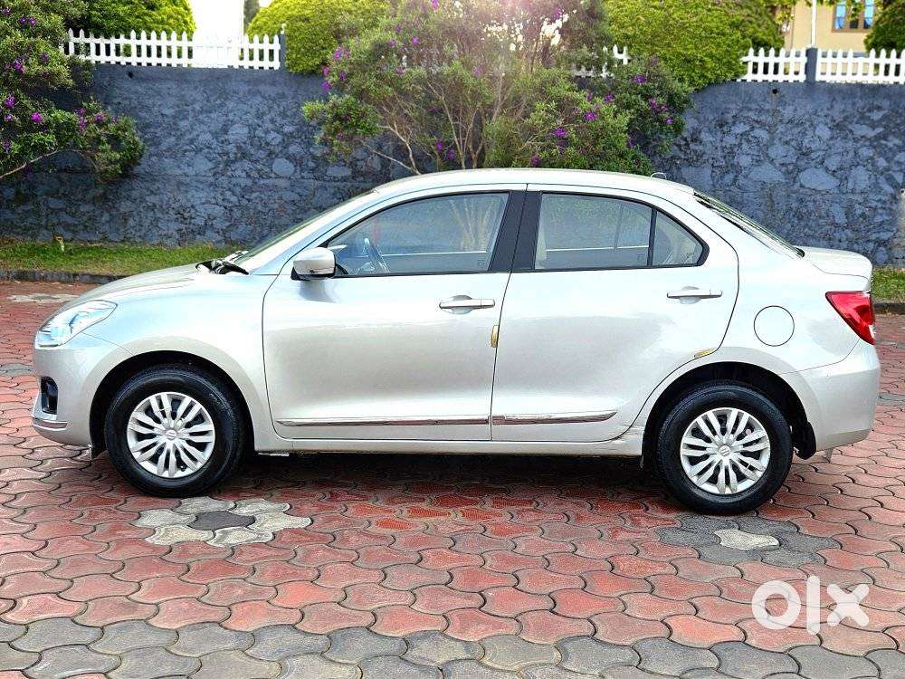 Maruti Suzuki Dzire 1.2 Vxi, 2018, Petrol